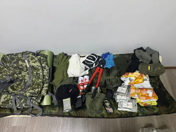 На Волині зловили двох чоловіків, які хотіли прошмигнути через кордон (фото)