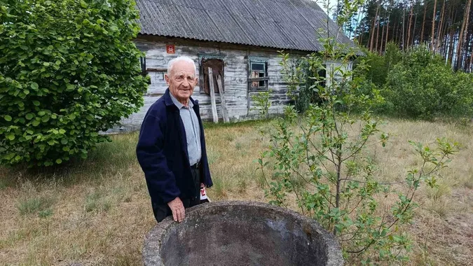 Сільський літописець Михайло Романік на хуторі Подища
