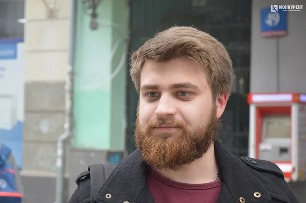 Vox populi. Нецензурна лайка і помилки у мовленні: що думають лучани (фото)