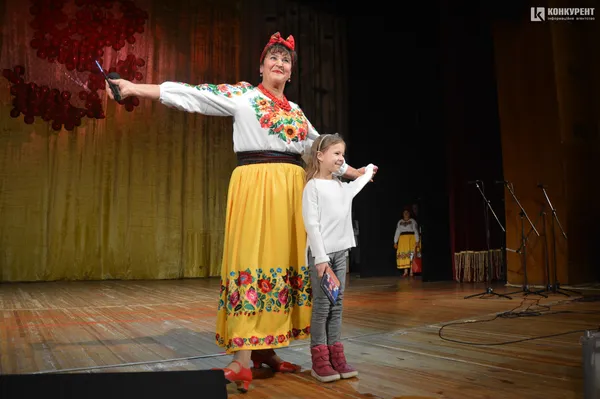 «Лісапетний батальйон» у Луцьку зібрав понад 200 тисяч гривень на будівництво храму у Волновасі