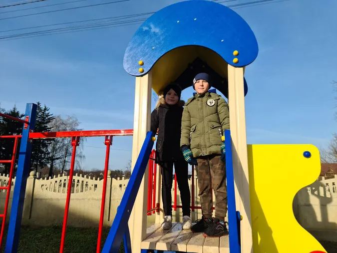У Піддубцях за кошти інвестора встановили новий ігровий комплекс (фото)
