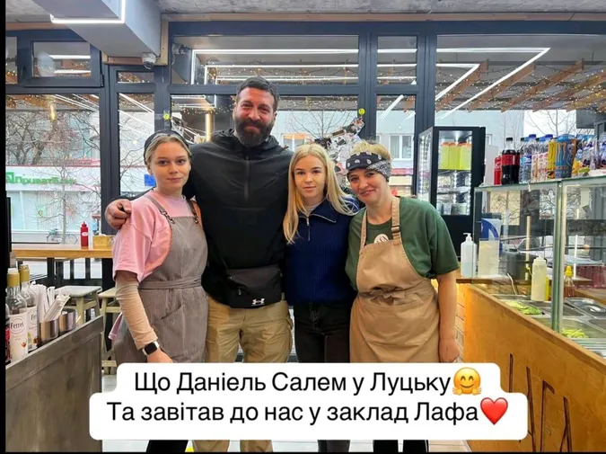 Де їв бородатий красень з ЗСУ у Луцьку (відео)