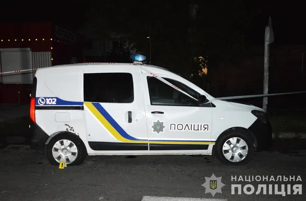 У Ківерцях п'яний чоловік стріляв у поліцейських та сусіда (відео)