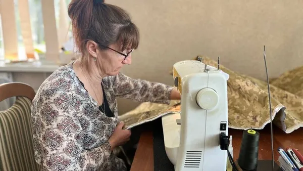 Волонтерка Ніна Кабарчук