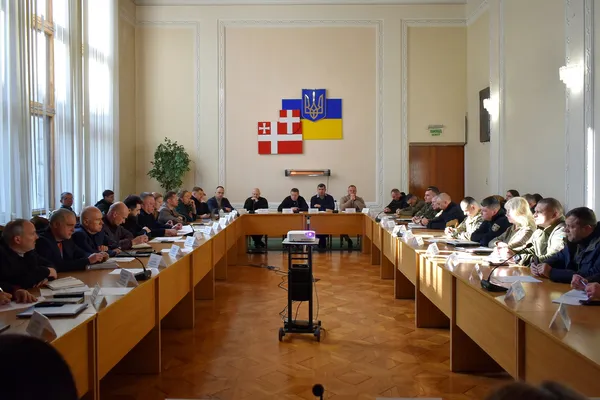 Бюджетна сфера, підтримка ЗСУ, інвестиції: на Волині обговорили бюджет на 2025 рік (фото)