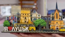 Незвичний сувенір: де купити 3D пазл Луцька (відео)