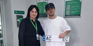YAKTAK завітав до МРЕО на Волині: співак зареєстрував власне авто