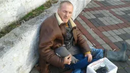 У Луцьку чоловік прикидався безногим та просив милостиню (фото)