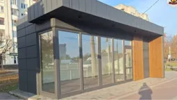 У Луцьку на Соборності демонтували торгівельний павільйон