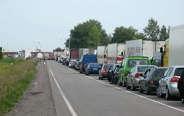 Як зменшити автомобільні черги на українсько-польському кордоні
