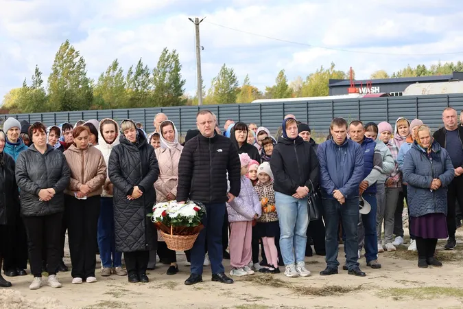 На Волині громада попрощалася із 30-річним Героєм Романом Пилипчуком (фото)