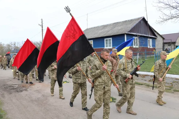 На Волині попрощалися з Героєм Володимиром Прусом (фото)