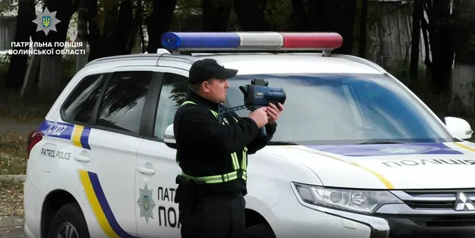 Волинські патрульні винесли понад 2 300 постанов за перевищення швидкості