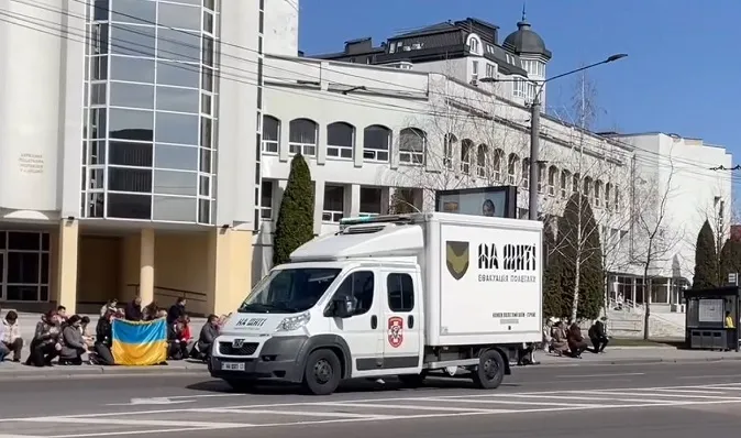 До Луцька «на щиті» повернулися полеглі на війні Герої (відео)