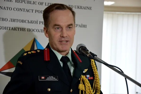 На форум у луцький виш приїхали посли, міністри та військовий аташе (фото)