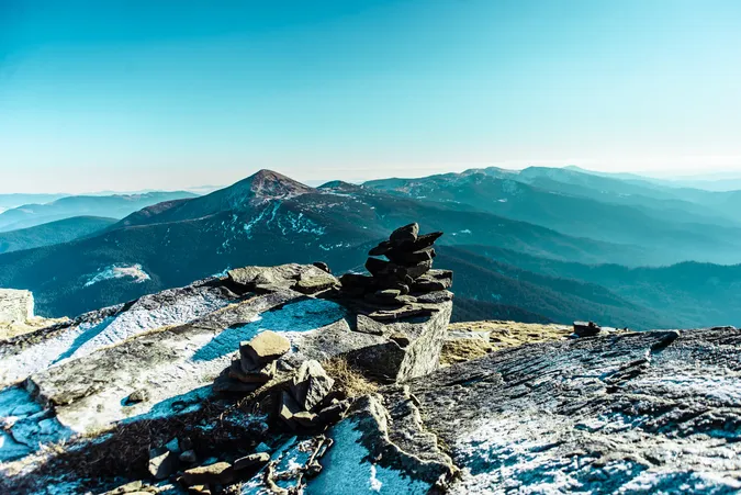 Луцький фотограф показав казкові світлини зимових Карпат (фото)