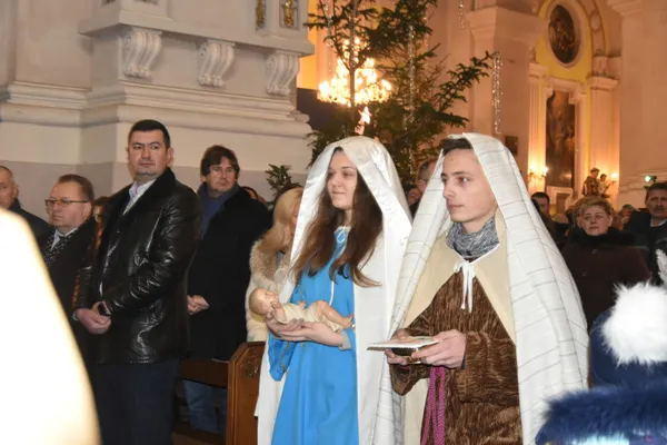 У луцькому храмі відбулась святкова меса (ФОТО)