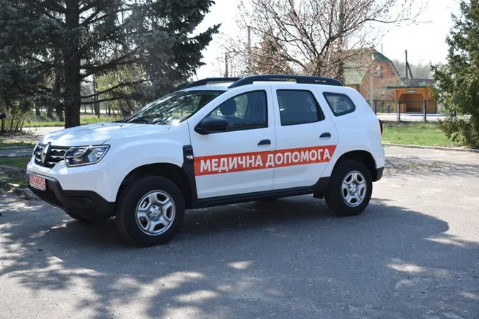 У Дубечненській ОТГ з'явилося нове авто для сімейних лікарів
