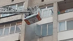 Від сигарети зайнялись речі на балконі: деталі пожежі луцькій багатоповерхівці (фото)
