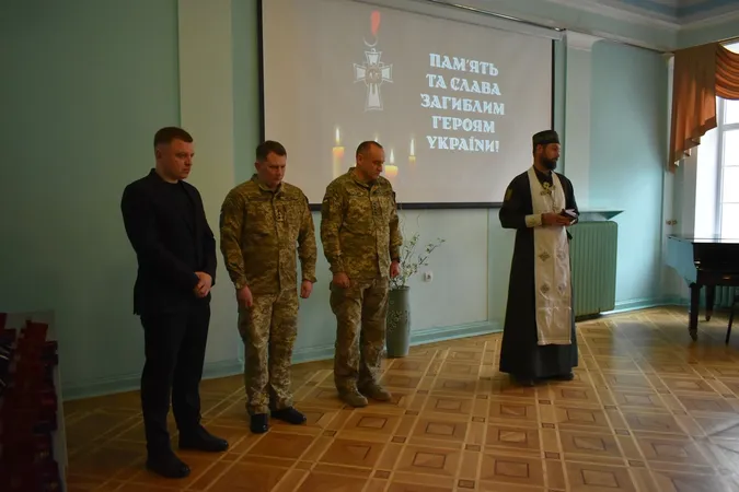 На Волині родинам 34 полеглих воїнів вручили посмертні державні нагороди (фото)