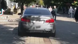 У Луцьку «геній» на авто проїхався по пішохідній вулиці Лесі Українки (відео)