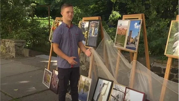 У Луцьку люди з інвалідністю готують 60 робіт на фотовиставку (фото)