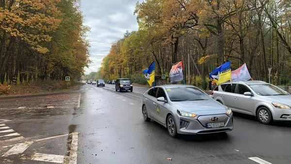Назавжди 40: на Волині провели в останню дорогу воїна Романа Нікітчика (фото)