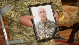 У Луцьку попрощалися з воїном Андрієм Сингаївським (фото)