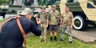 «Щоб показати красу сильних людей»: у Луцьку влаштували фотосесію для ветеранів (фото, відео)