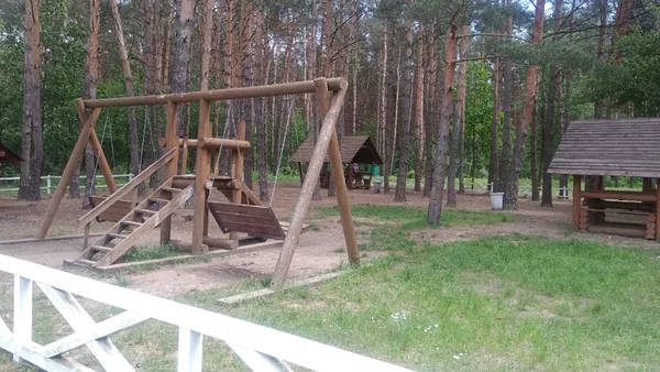 Волинські лісівники прибрали захаращений «Зелений гай» (фото)
