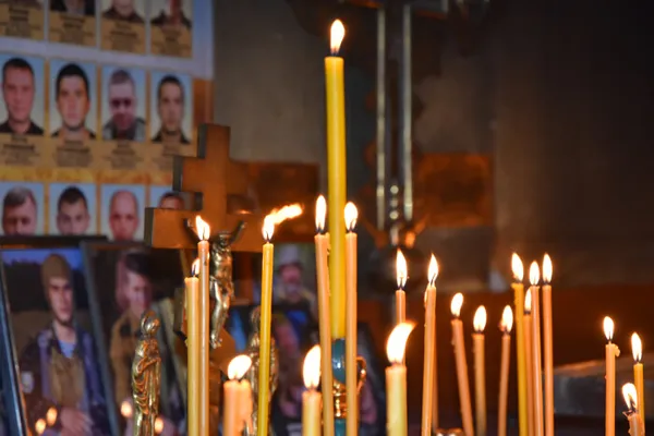 У Луцьку попрощалися із 26-річним Героєм Юрієм Головачем (фото)