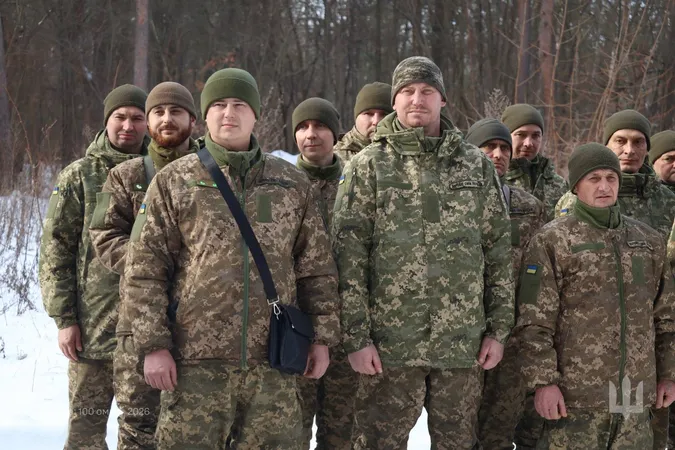 Майже сотню новобранців посвятили у воїни волинської «Сталевої Сотки» (фото)