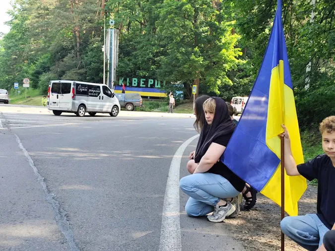 На Волині попрощалися із полеглим Героєм Олександром Троянчуком (фото)