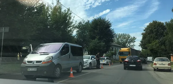 У Луцьку на вулиці Ківерцівській – аварія: рух ускладнений