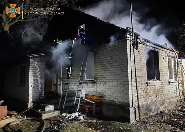 У Ківерцях у пожежі загинули двоє братів (фото, відео)