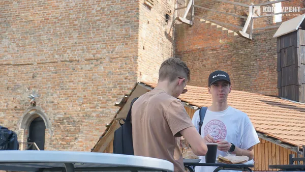 Перший день Lutsk Food Fest 4.5.0: що відбувається у Луцькому замку (фото)