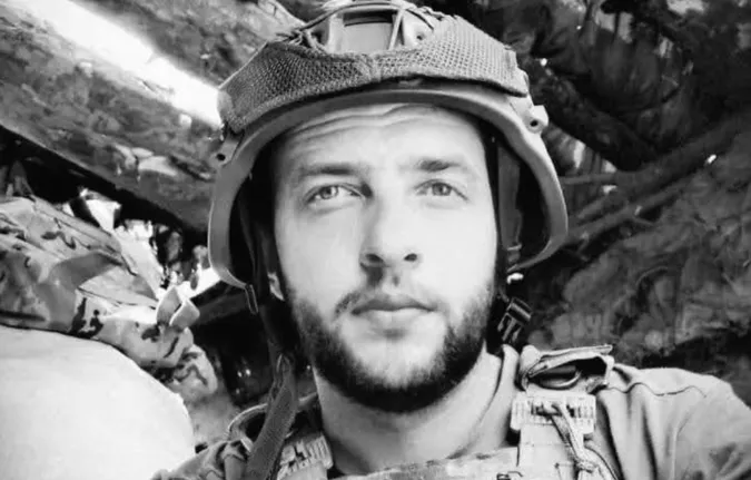 На Волині попрощаються із молодим воїном Владиславом Тараненком