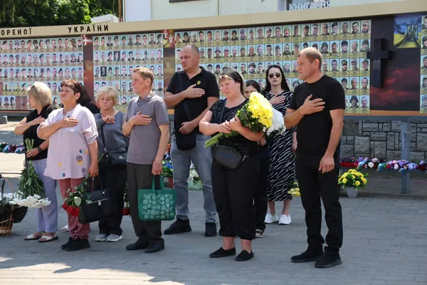 Загинули в боях на Курщині: у Свято-Троїцькому соборі Луцька відспівали Леоніда Матвійчука та Олександра Єдинака (фото)
