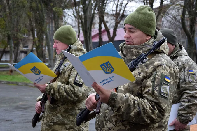 У Луцьку новобранці Волинського прикордонного загону склали присягу (фото)