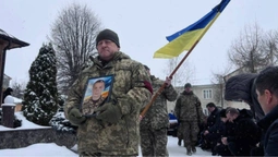 Загинув на Запорізькому напрямку: у Володимирі попрощалися з воїном Василем Солодухою
