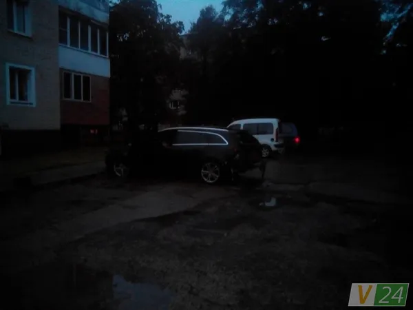 У Луцьку горіла машина працівника СБУ (фото), – ЗМІ 