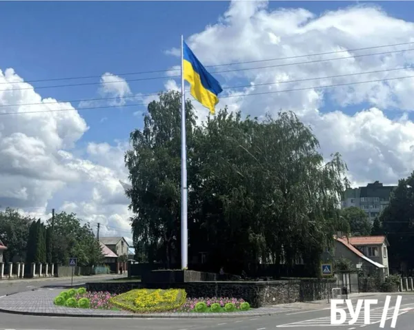 У Володимирі на місці колишнього радянського танку встановлять прапор України
