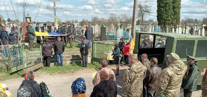 На Волині попрощалися із полеглим Героєм Олександром Луциком (фото)
