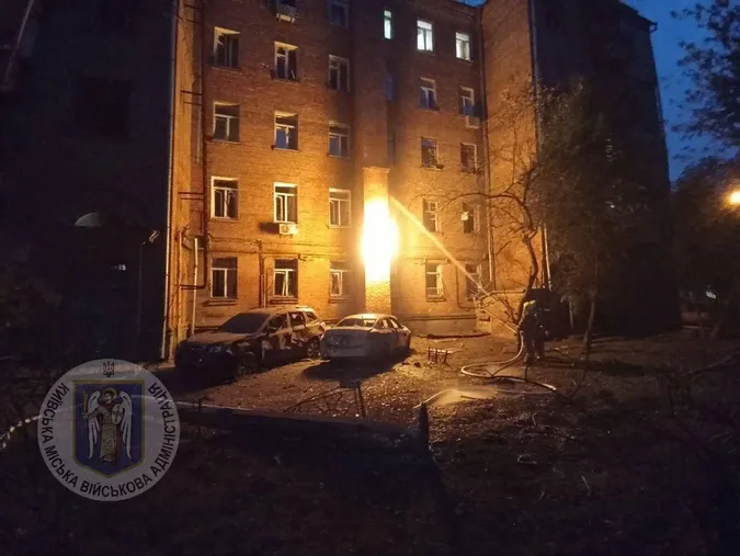 Київ атакували «шахеди» – розгерметизувалася газова труба