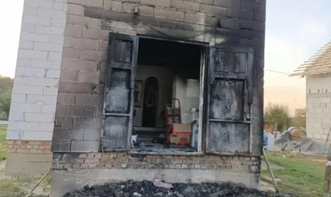 Вогонь загасили, працюють криміналісти: подробиці пожежа в храмі УПЦ «МП» на Ковельщині