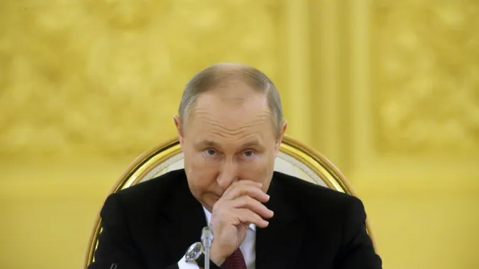 Путін надсилає сигнали про готовність зупинити війну, щоб відволікти союзників України