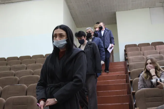 У луцькому «політесі» розпочався другий тур виборів ректора (фото)