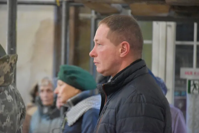 Загинув на Курщині: у Луцьку попрощалися з 31-річним Дмитром Бондаренком (фото)