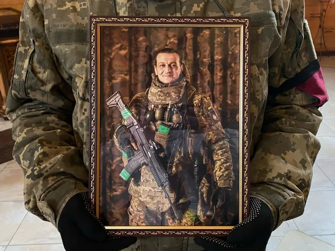 У Володимирі попрощалися із 33-річним захисником Миколою Менкунцем (фото)