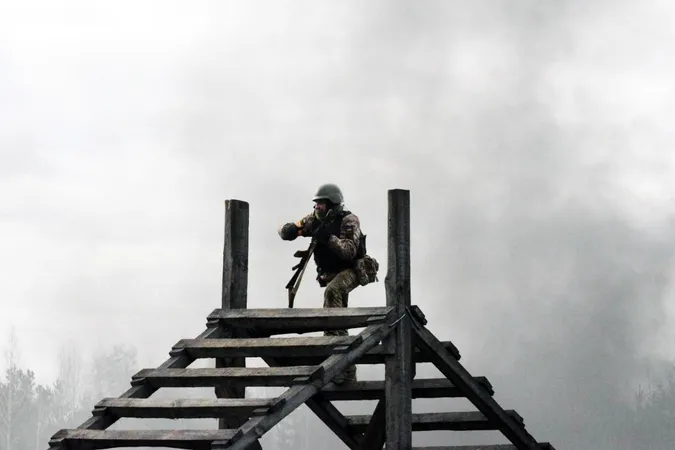 Показали, як бійці ОК «Захід» проходять випробування танком (відео)